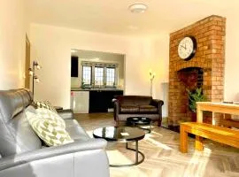 Modern city 3 bedroom bungalow with parking