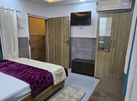 Hotel Sheeri Inn