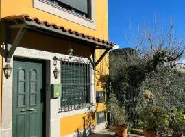 Casa con terraza en el casco