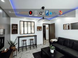 Prestige Lumineux Jacuzzi Parking privé，位于米卢斯的自助式住宿