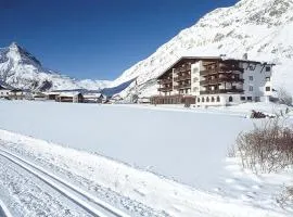蒂罗尔阿尔卑斯山酒店