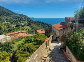 La Casa sul Blu Albergo Diffuso，位于皮肖塔的酒店