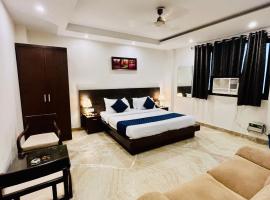 Hotel The Paradise In - Near Karol Bagh Metro Station，位于新德里Karol bagh的酒店