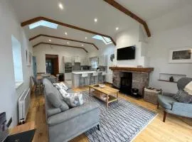 The Cottage at Ashbrook - Charming Country Cottage near Belfast