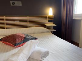 Hotel Quadrifoglio，位于Caraglio的酒店