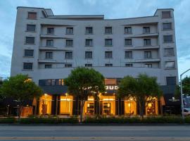 Top Cloud Hotel Iksan，位于Iksan的酒店