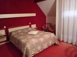 auberge andaine，位于La Ferté-Macé的酒店