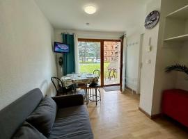Appartement 4 pers. avec terrasse proche télésiège - SuperDevoluy - FR-1-525-289，位于Superdevoluy的酒店