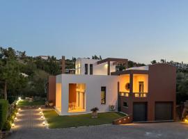 Residenza di Lusso Fast WiFi Ideal for Remote Work & Long Stays，位于希俄斯的酒店