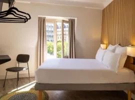 科尔纳蒙帕纳斯酒店