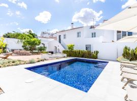 Limehome Evora Rua de Machede 52，位于埃武拉的自助式住宿