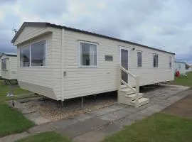 Kingfisher Moonstone 8 Berth Central Heated Close to site entrance