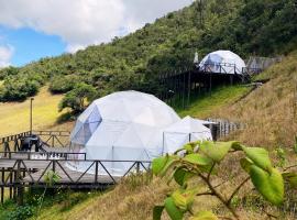 Glamping exclusivo de lujo en la montaña，位于苏埃斯卡的豪华帐篷