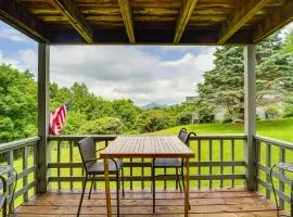 3 Mi to Slopes! Mtn-View Condo in Banner Elk