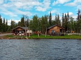 LAKESIDE AURORA CABINS，位于基律纳的酒店