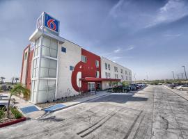 Motel 6-Weslaco, TX，位于韦斯拉科的酒店