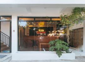 RedDoorz @ Recson Boracay Hostel，位于长滩岛第二车站的酒店