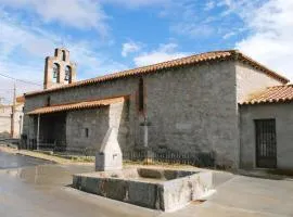 Welcoming house in Avila with private parking