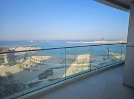 Damac Seaview luxury escape in Qatar，位于Lusail的酒店