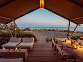 Resort & Glamping Terre di Sacra in Toscana，位于卡帕尔比奥的酒店