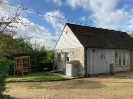 Converted barn in idylic rural setting