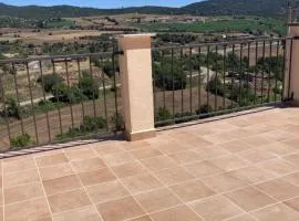 Montrebei Casa González Apartamentos