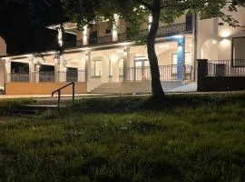 Pensiune Restaurant Perla