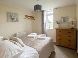 Holiday Home Oak Cottage by Interhome