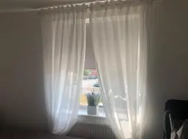 Basildon, private room in a flat