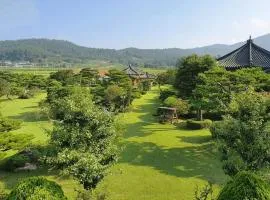 Boseong Carmel Royal Pension