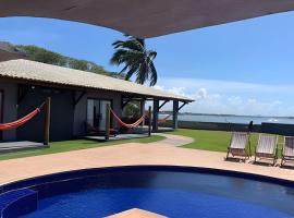 Casa Ilha| beira mar, piscina aquecida, 4 suítes，位于德奥多鲁元帅镇的酒店
