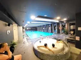 City Center Wellness Suites - POOL-GYM-PARKING