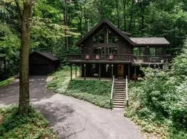 Northern Nights Chalet by Wanderlust Abodes