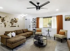 Sky Harbor House - Centrally Located withHot Tub home