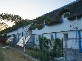 Casa Pescarului La Maxea，位于圣格奥尔基的酒店