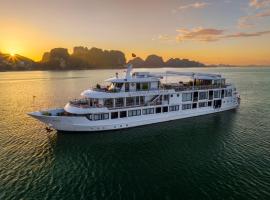 Athena Royal Cruise - Luxury in Halong Bay，位于下龙湾的酒店