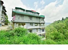 Moksh villa home Stay，位于西姆拉的酒店