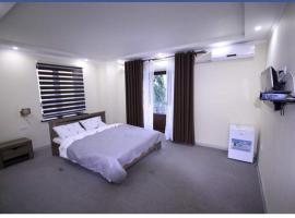 Hotel TEM，位于Khorog的酒店