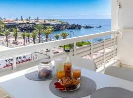 Beachfront Gem By Dream Homes Tenerife