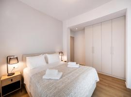 LefkasEscape，位于雷夫卡达镇的带停车场的酒店