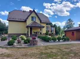 Agroturystyka Żubrówka，位于Żubrówka的酒店