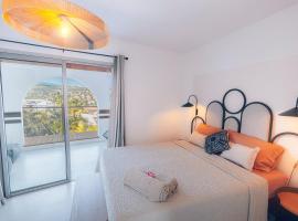 Appartement T3 - Cap noir- à 200 m de la plage des Roches Noires，位于圣吉尔莱班的公寓