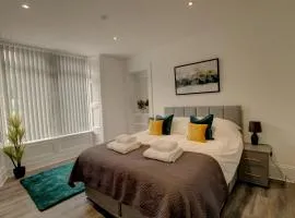 Bright & Stylish 1-Bed Apt w free parking & Wi-Fi