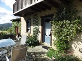 Petit appartement de charme, belle vue