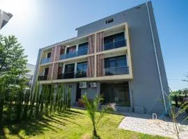 HOTEL Autograph 1 & RESTAURANT & LOUNGE BAR