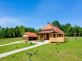 Chalet Markoci With Hot Tub，位于格拉博瓦茨的酒店