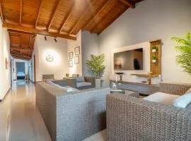 5STARHOMES - Estilo y confort en Laureles