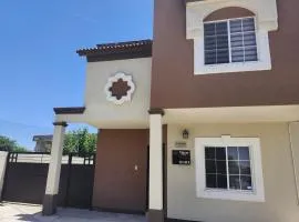 Casa a 5 min., del Consulado americano