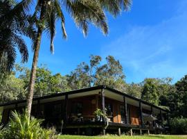 Cow Bay Cabin，位于Cow Bay的自助式住宿