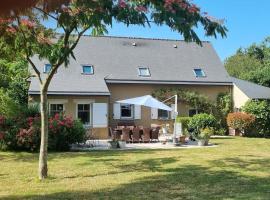 BRETAGNE proche mer maison 5 chambres，位于普勒尔蒂的酒店